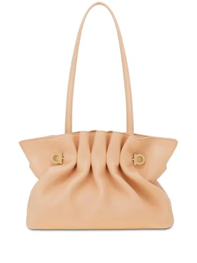 FERRAGAMO PINK CROSSBODY BAG WITH CHAIN-LINK HANDLE AND GANCINI PLAQUE ON THE FRONT IN LEATHER WOMAN