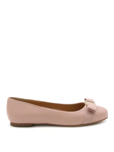 Ferragamo Pink Leather Flat Shoes In Nude & Neutrals