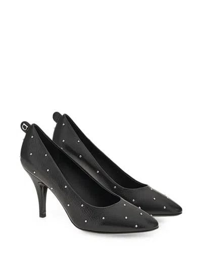 Ferragamo Plain Pumps In Black