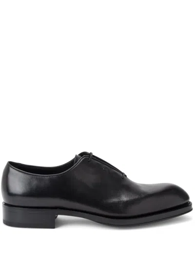 FERRAGAMO POLISHED LEATHER OXFORD SHOES