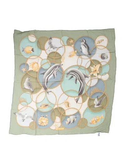 Pre-owned Ferragamo Printed Scarf In Green
