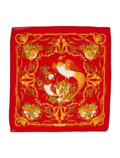 Pre-owned Ferragamo Printed Scarf In Red
