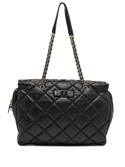 Pre-owned Ferragamo Quilted Leather Shoulder Bag
