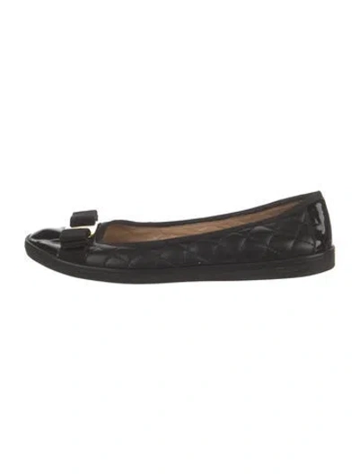 Pre-owned Ferragamo Quilted Pattern Leather Ballet Flats In Black