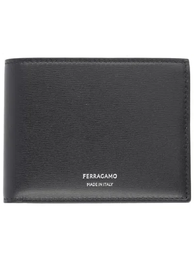 FERRAGAMO RECTANGULAR BLACK LEATHER WALLET WITH DISCREET LOGO