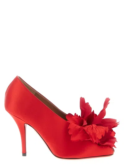 FERRAGAMO RED FLORAL SLIP-ON PUMPS