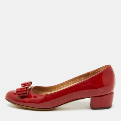 Pre-owned Ferragamo Red Patent Leather Vara Bow Pumps Size 37.5