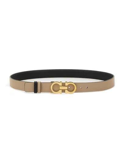Ferragamo Reversible Belt Hooks In Neutral