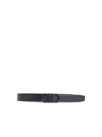 Ferragamo Reversible Black Calfskin Leather Belt With Logo Medallion In Blue