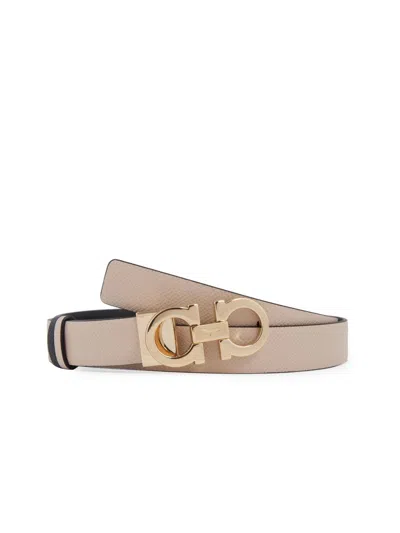 Ferragamo Reversible Gancini Hook Belt For Women In Beige