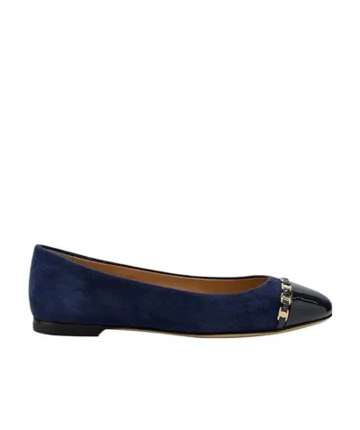 Ferragamo Round Head Ballet Shoes In Black