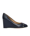 Ferragamo Round Head Heels In Black