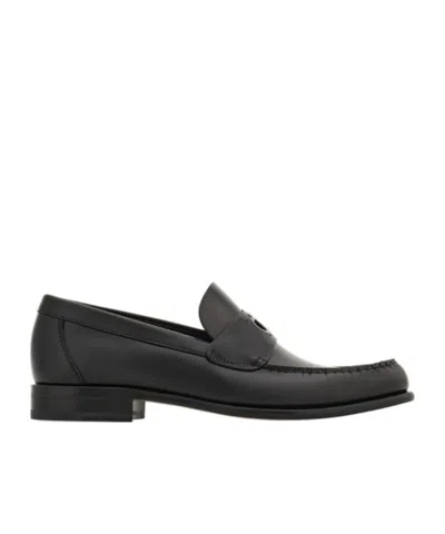 Ferragamo Round Head Loafer Shoes In Black