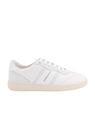 Ferragamo Round Head Low-cut Casual Shoes In White