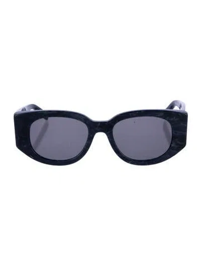 Pre-owned Ferragamo Round Tinted Sunglasses In Blue