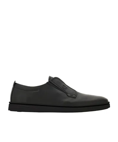 FERRAGAMO ROUND TOE BUSINESS CASUAL SHOES