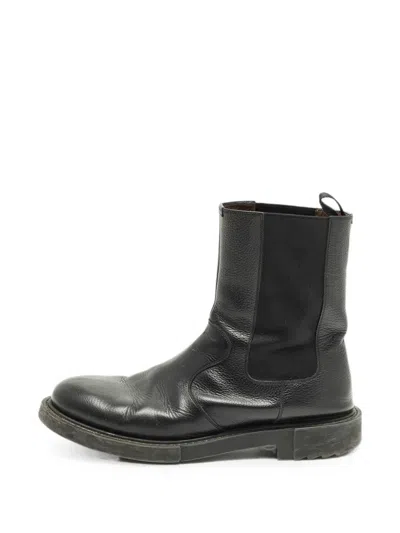 Pre-owned Ferragamo Round-toe Leather Chelsea Boots In Black