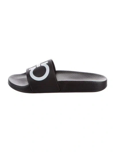 Pre-owned Ferragamo Rubber Slides In Black