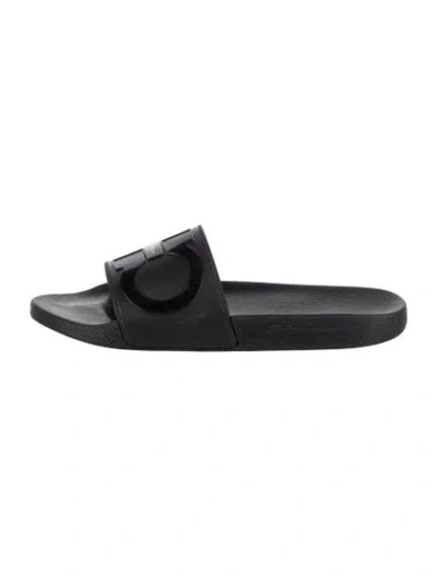 Pre-owned Ferragamo Rubber Slides In Black