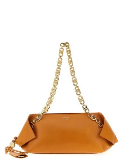 FERRAGAMO FERRAGAMO (S) SHOULDER BAG