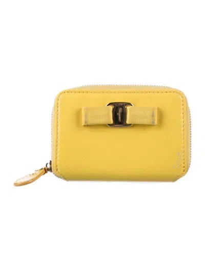 Pre-owned Ferragamo Saffiano Leather Coin Pouch In Yellow