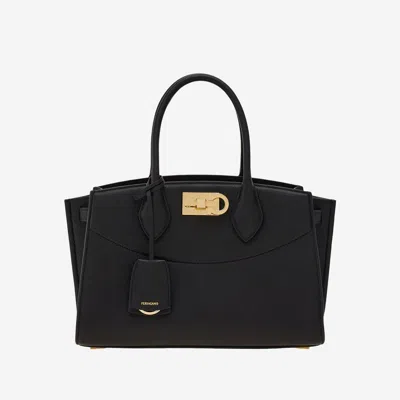 Ferragamo Salvatore  In Black