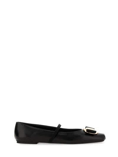 FERRAGAMO SALVATORE FERRAGAMO BLACK LEATHER FLATS