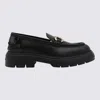 Ferragamo Gancini Buckle Loafers In Black