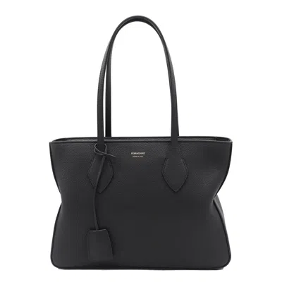 Ferragamo Salvatore  Black Leather (m) Totes