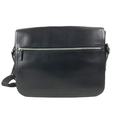 Pre-owned Ferragamo Salvatore  Black Leather Messenger Bag Shoulder Bag ()