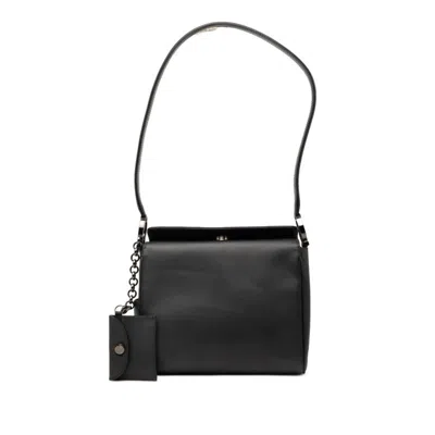 Pre-owned Ferragamo Salvatore  Black Patent Leather Pouch Shoulder Bag ()