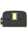 Ferragamo Vara Bow Leather Card Holder In Black