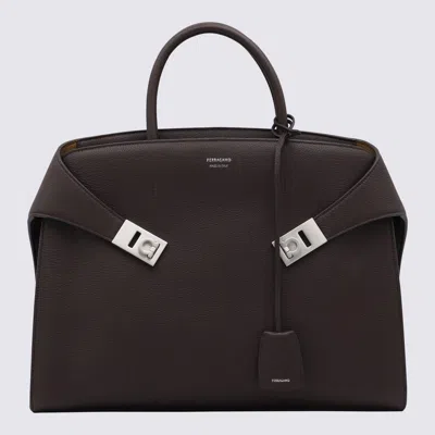 FERRAGAMO SALVATORE FERRAGAMO DARK BROWN LEATHER HUG TOP HANDLE BAG