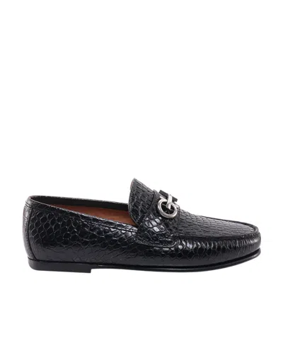 Ferragamo Salvatore  Embossed Slip-on Loafers In Black
