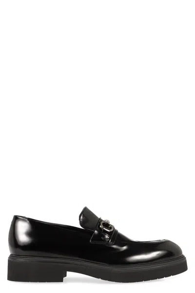 FERRAGAMO SALVATORE FERRAGAMO FIORELLO LEATHER LOAFERS