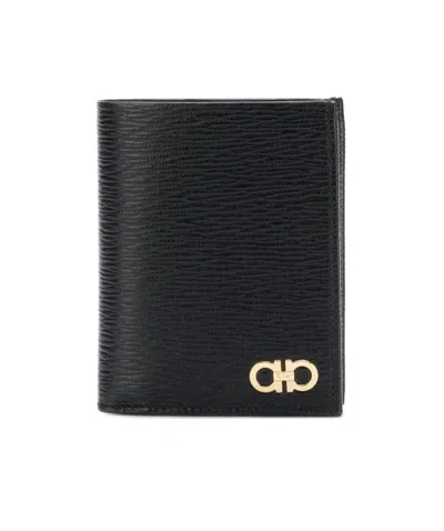 FERRAGAMO SALVATORE FERRAGAMO GANCINI BI-FOLD WALLET