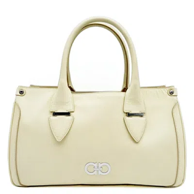 Pre-owned Ferragamo Salvatore  Gancini Ivory Leather Tote Bag ()