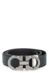 Ferragamo Adjustable Reversible Leather Belt With Textured Finish In Black