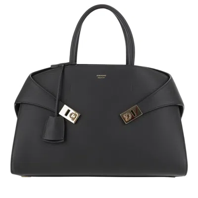 Ferragamo Salvatore  Hug Handbag In Black