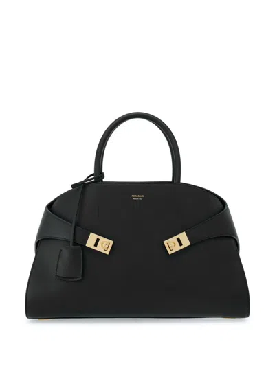 FERRAGAMO SALVATORE FERRAGAMO HUG MEDIUM LEATHER TOTE BAG