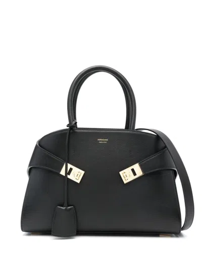 FERRAGAMO SALVATORE FERRAGAMO HUG SMALL LEAHTER TOTE BAG