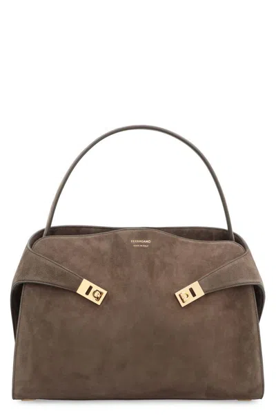 FERRAGAMO SALVATORE FERRAGAMO HUG SOFT L SHOULDER BAG