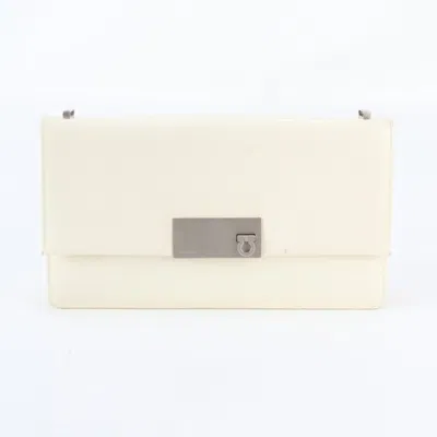 Pre-owned Ferragamo Salvatore  Ivory Leather Clutch Bag Pouch ()