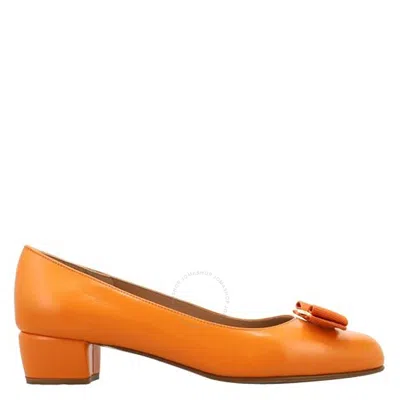 Ferragamo Salvatore  Ladies Vara Bow Pump Shoe In Zestorange In Orange