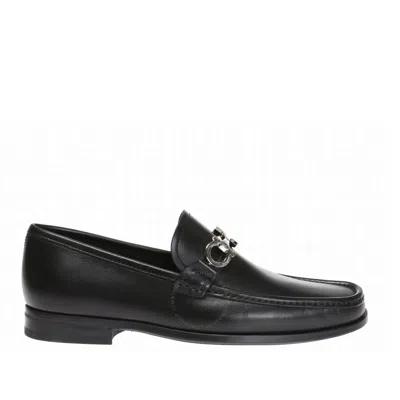 FERRAGAMO SALVATORE FERRAGAMO MEN'S BLACK REVERSIBLE GANCINI ORNAMENT LEATHER MOCCASINS