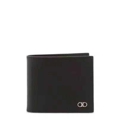 Pre-owned Ferragamo Salvatore  Men's Chocolate Brown & Black Pebbled Leather Bifold Wallet