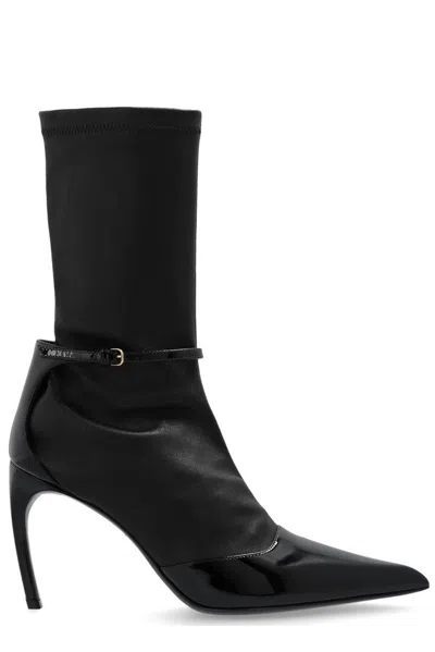 Ferragamo Salvatore  Pointed Toe Ankle Boots In Black