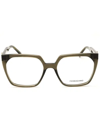 Ferragamo Salvatore  Sf3042e Eyeglasses In Transparent Burgundy/clear Demo Lens