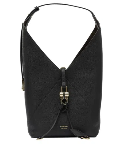 FERRAGAMO SALVATORE FERRAGAMO SHOULDER BAGS