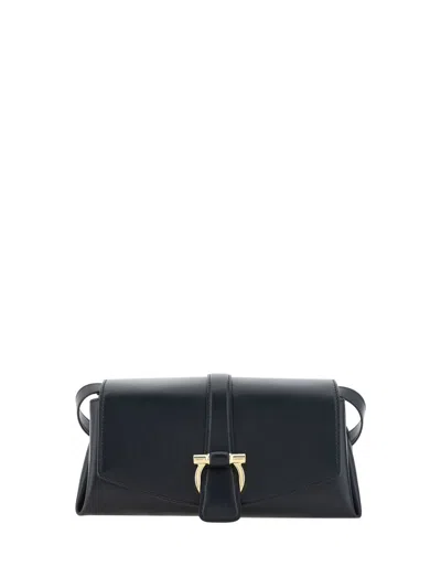 Ferragamo Salvatore  Shoulder Bags In Black